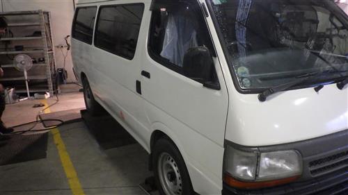 TOYOTA HIACE VAN 1989-2004